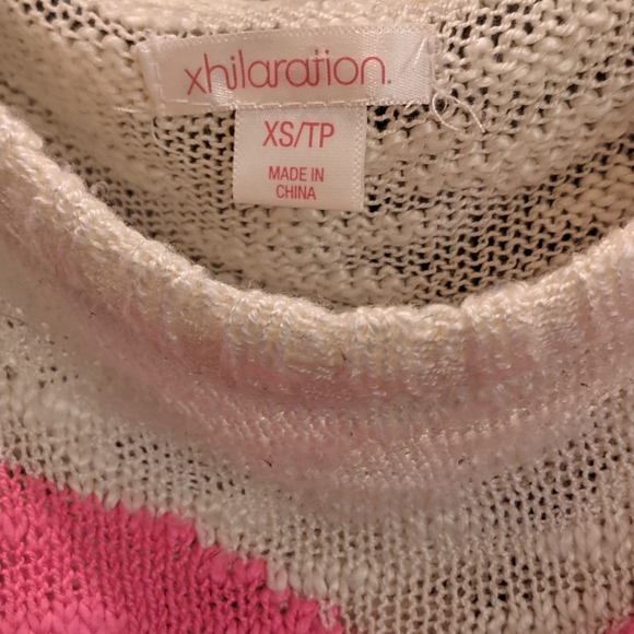 xhilaration brand sweater, xs, pink heart - Picture 8 of 9